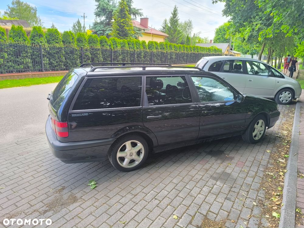 Volkswagen Passat 1.8 CL - 3