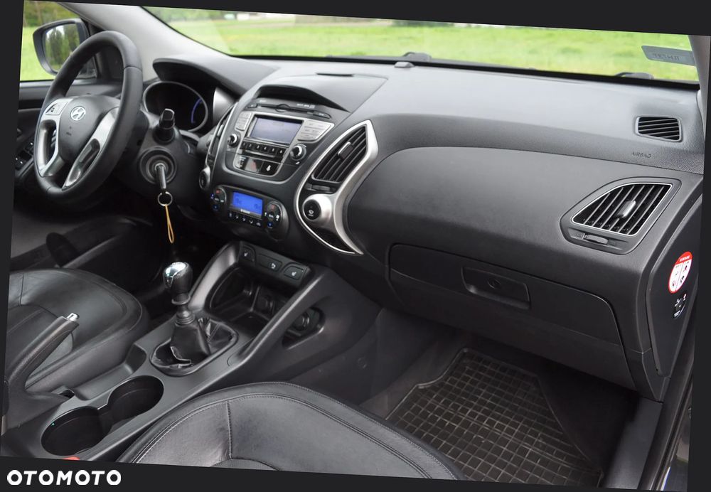Hyundai ix35 1.7 CRDi Premium 2WD - 17