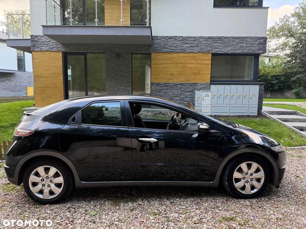 Honda Civic 1.8 Comfort - 28