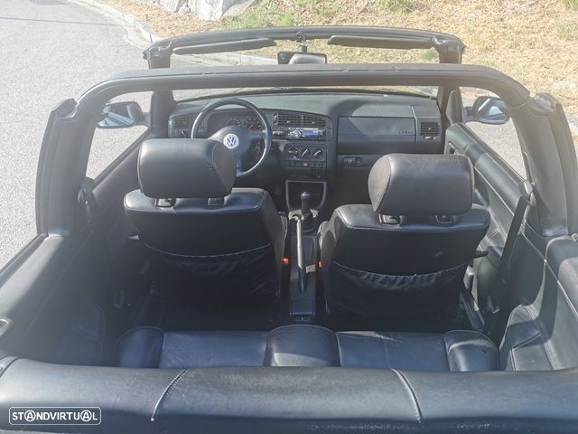 VW Golf Cabriolet 1.6 - 32