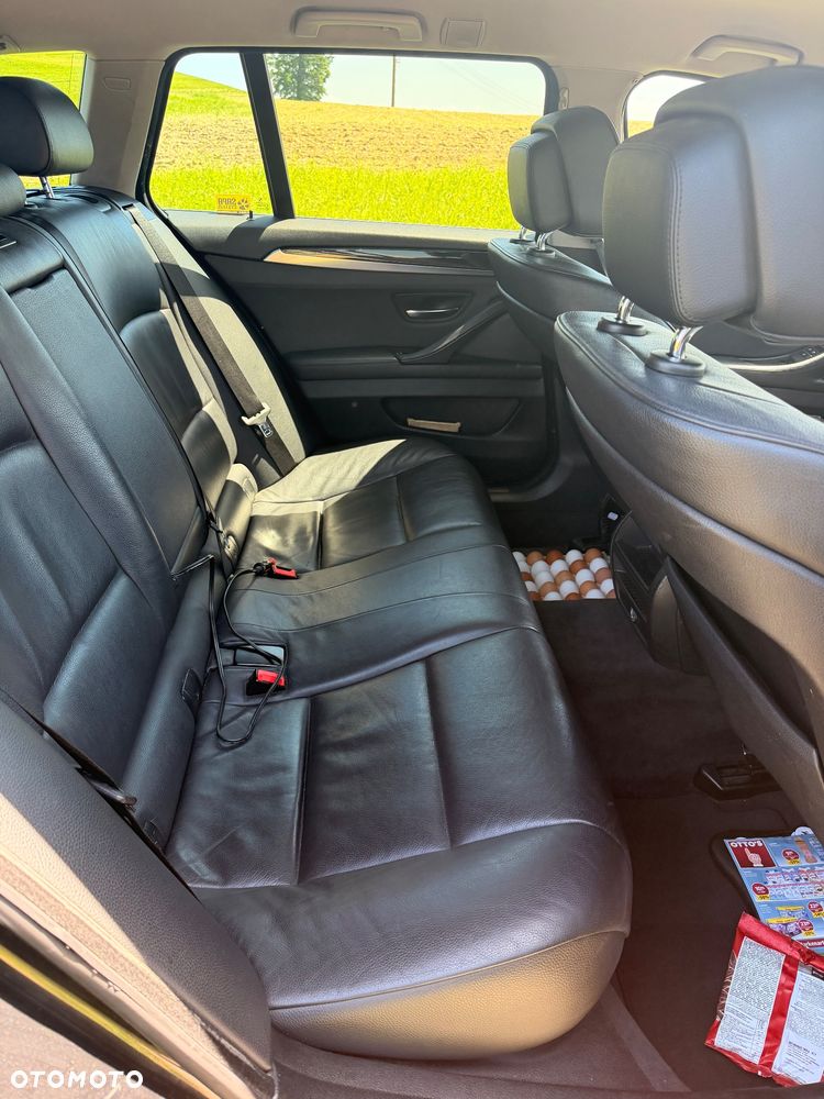BMW Seria 5 520d - 8