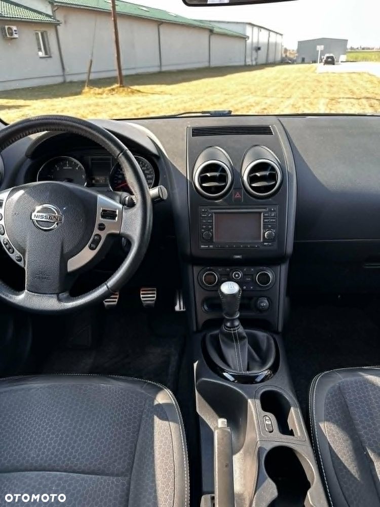 Nissan Qashqai+2 - 8