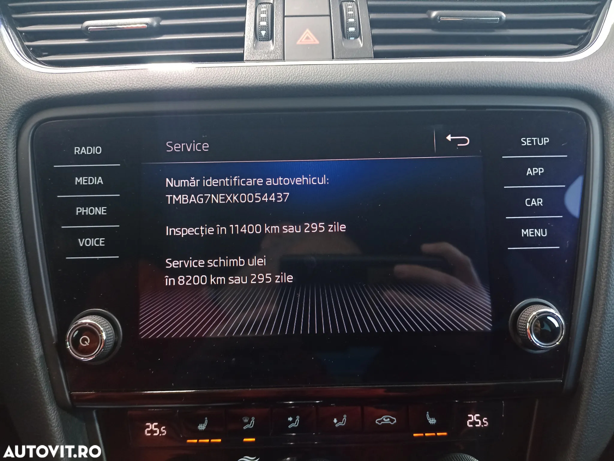 Skoda Octavia 1.6 TDI DSG Style - 18