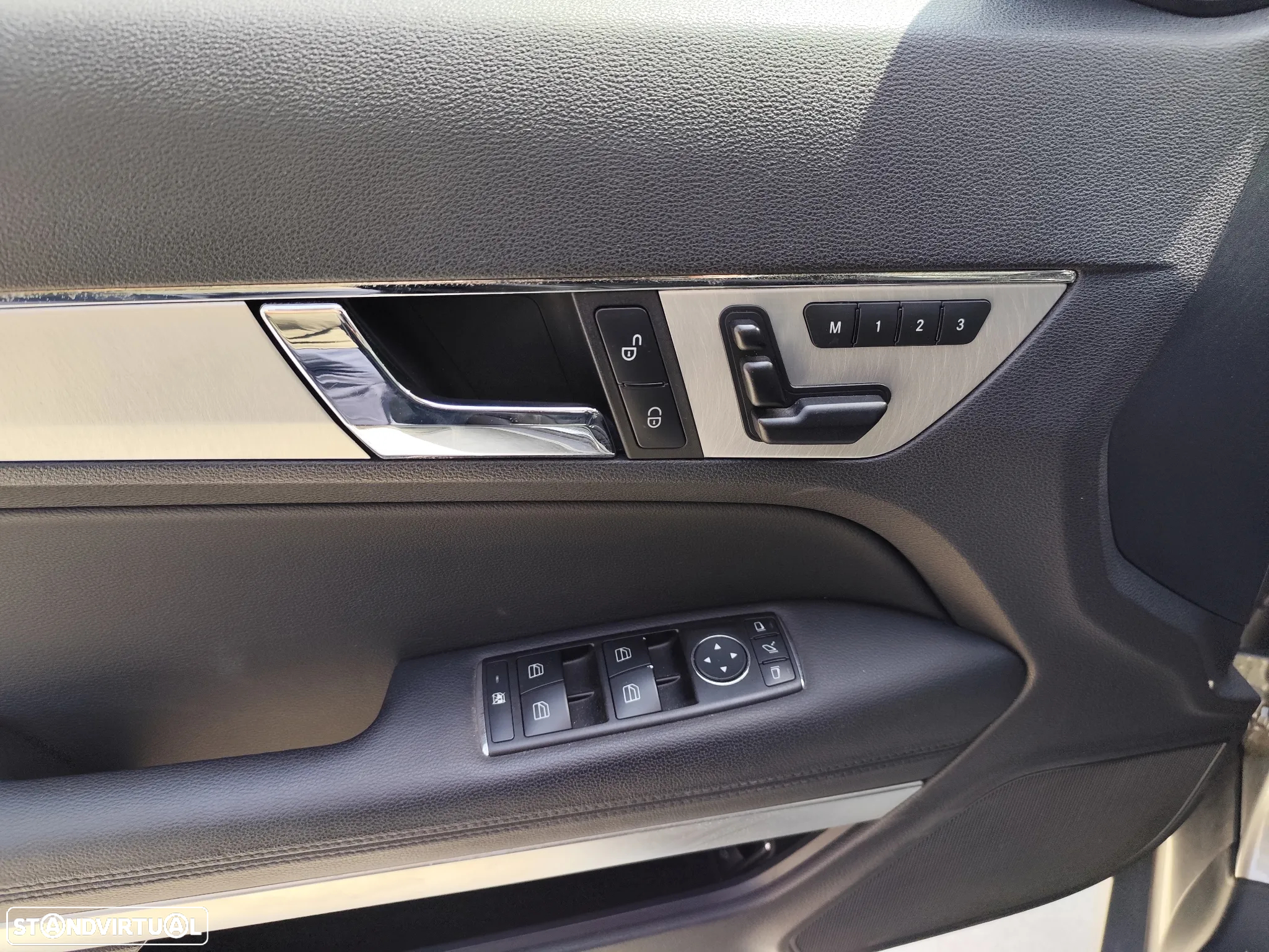 Mercedes-Benz E 350 CDi Avantgarde BlueEfficiency Auto - 18