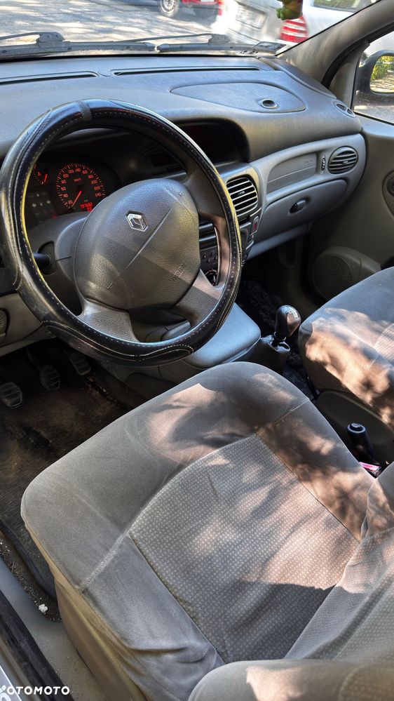Renault Scenic - 5