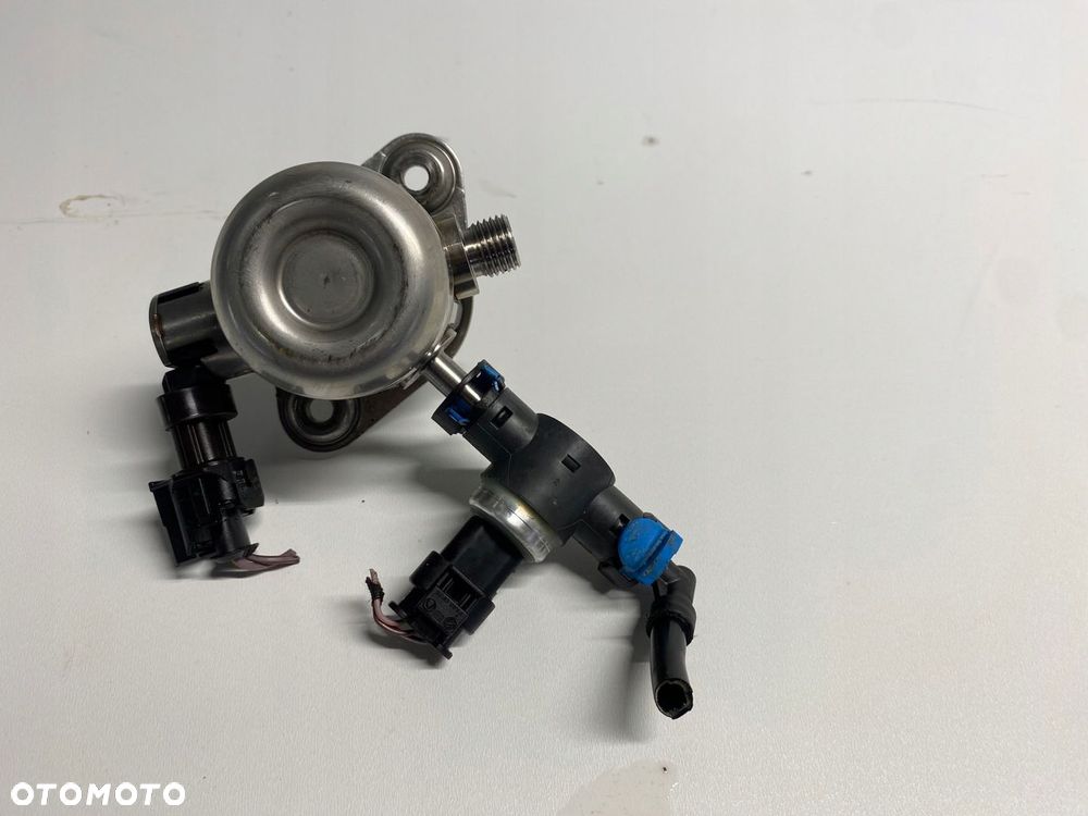 POMPA PALIWA VOLVO XC40 1.5 H 31405318 - 2