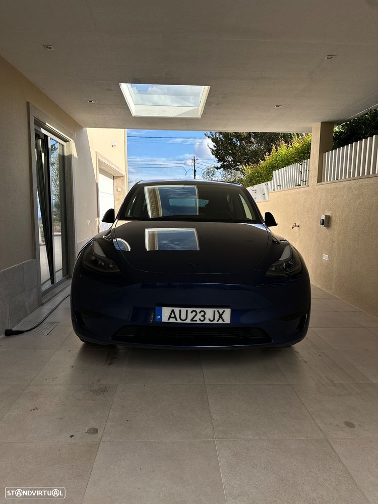 Tesla Model Y 2022 photo 2