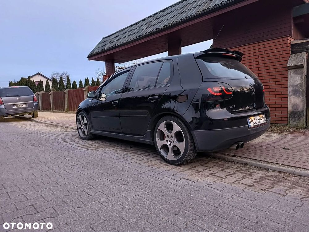 Volkswagen Golf 2.0 GTI - 4