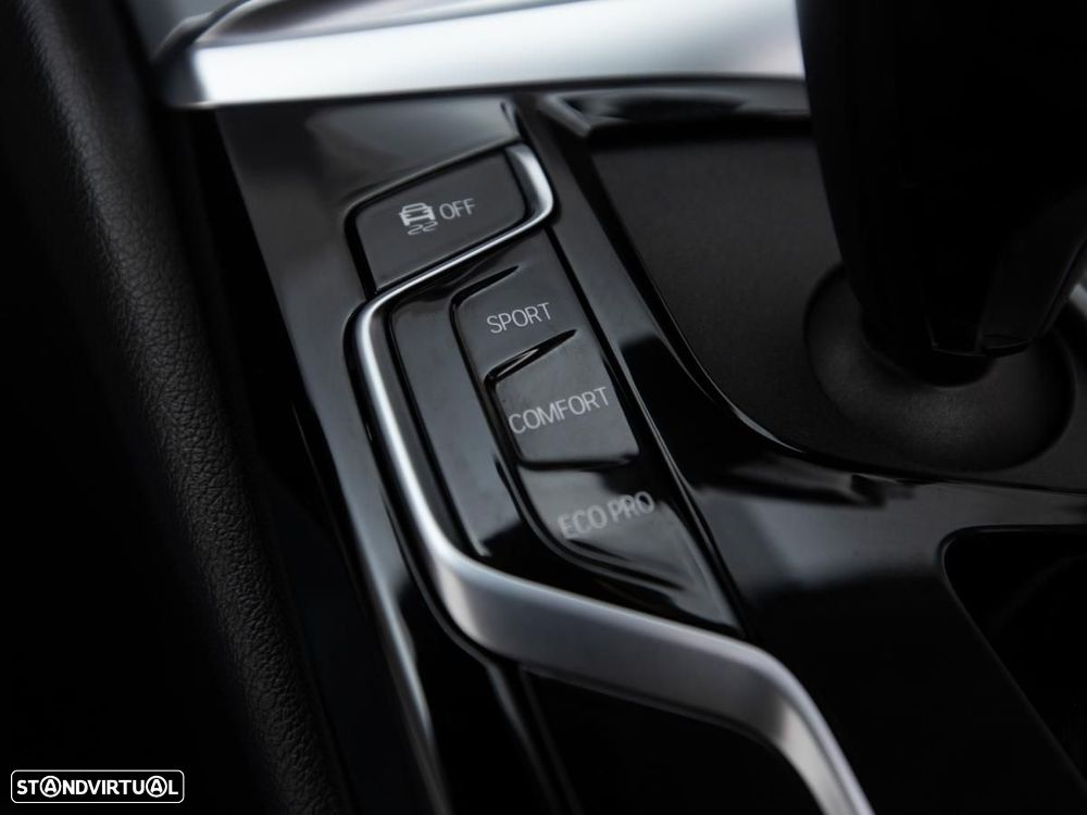 BMW 520 d Auto - 25