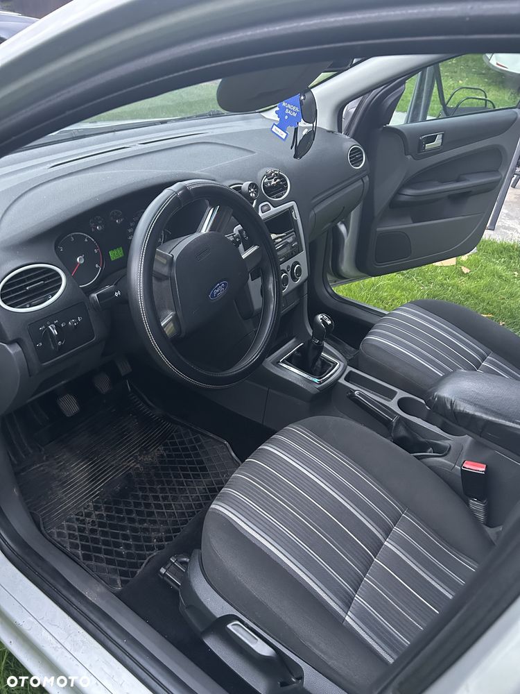 Ford Focus - 6