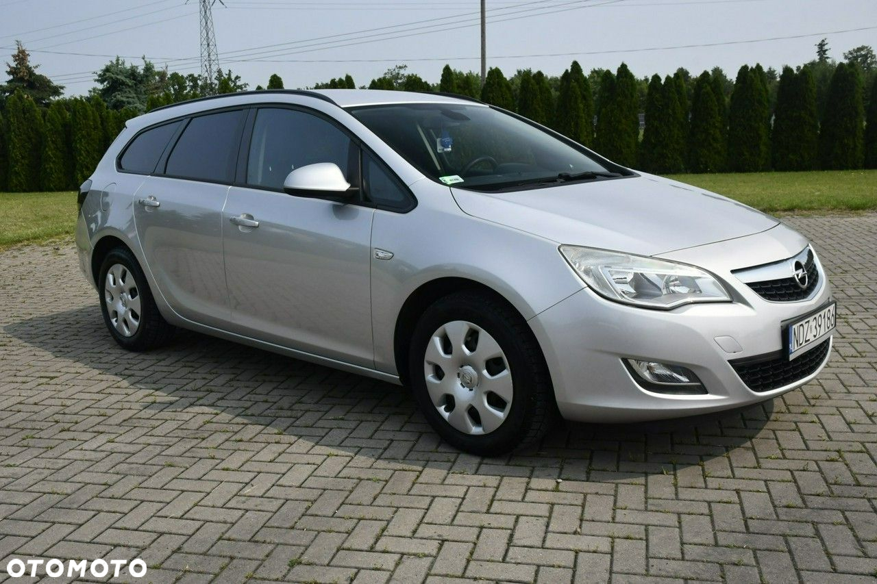Opel Astra - 2