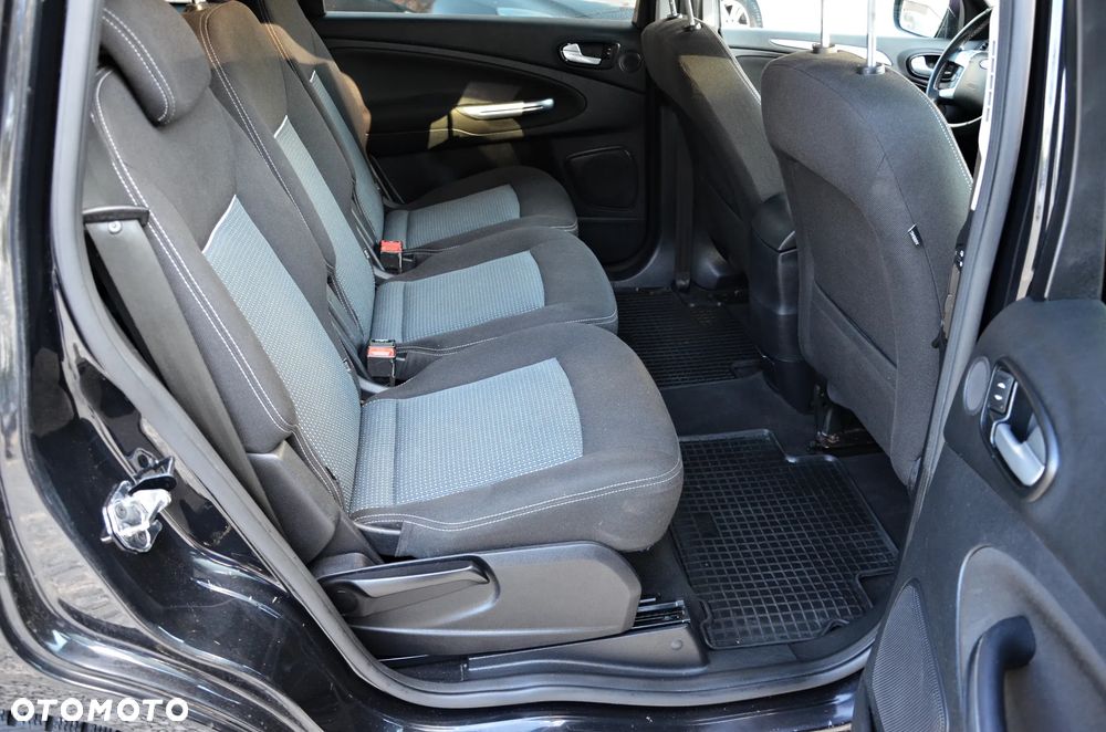 Ford S-Max 2.0 TDCi Ambiente - 34