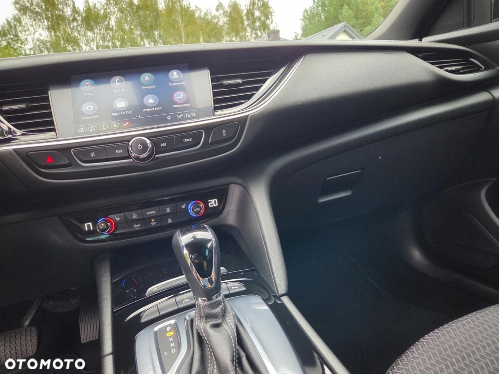 Opel Insignia - 28