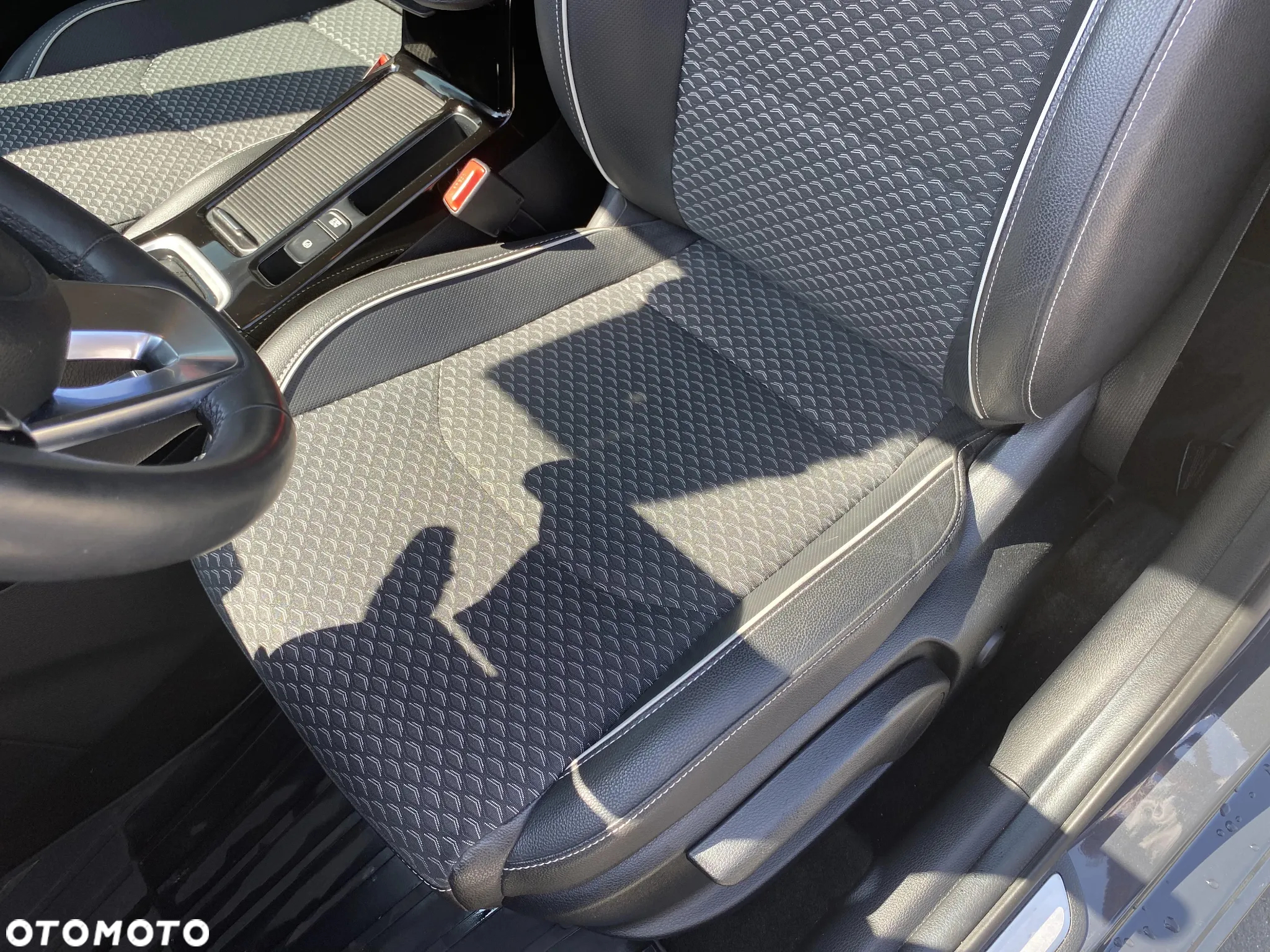 Kia Ceed 1.6 GDI PHEV Business Line DCT - 12