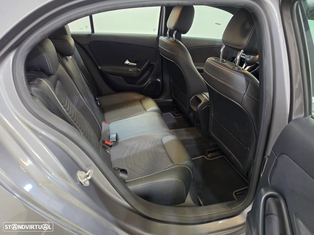 Mercedes-Benz A 250 e Progressive - 12