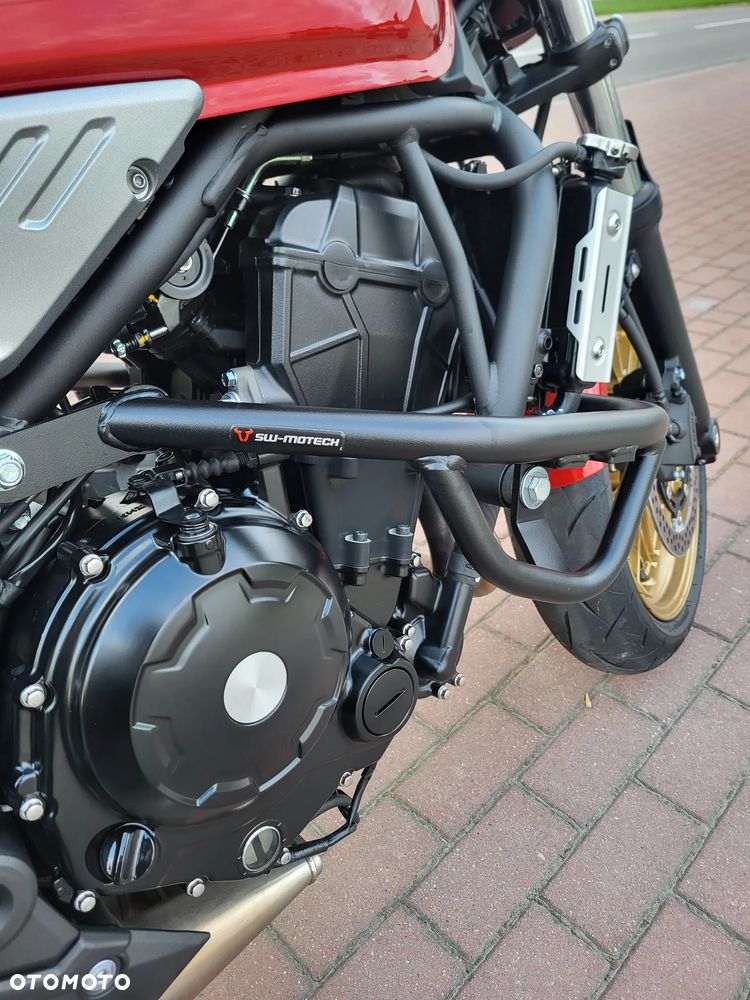 Kawasaki Z 650 RS - 6