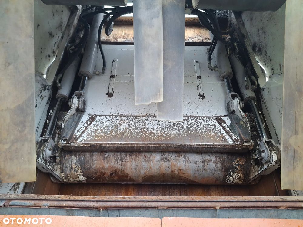 Iveco Eurocargo 190EL28 Śmieciarka FAUN VR3 LEV Euro 6 2 Osie Zawieszenie Na Poduszkach Centralny Zamek Klimatyzacja Zwinna Niski Przebieg - 25