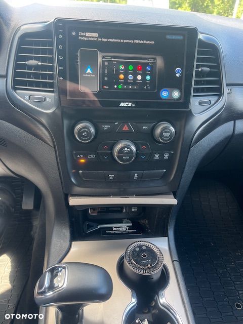 Jeep Grand Cherokee - 10