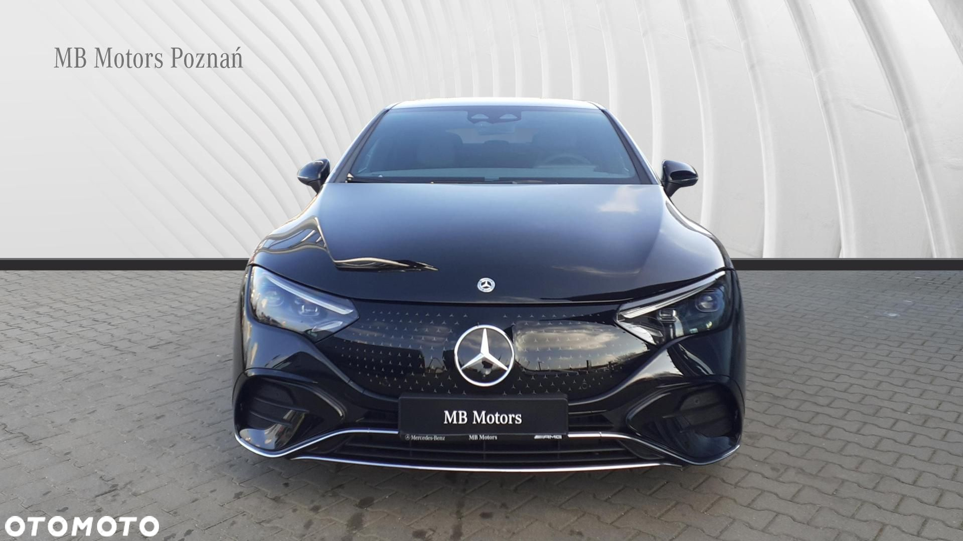 Mercedes-Benz EQE - 8