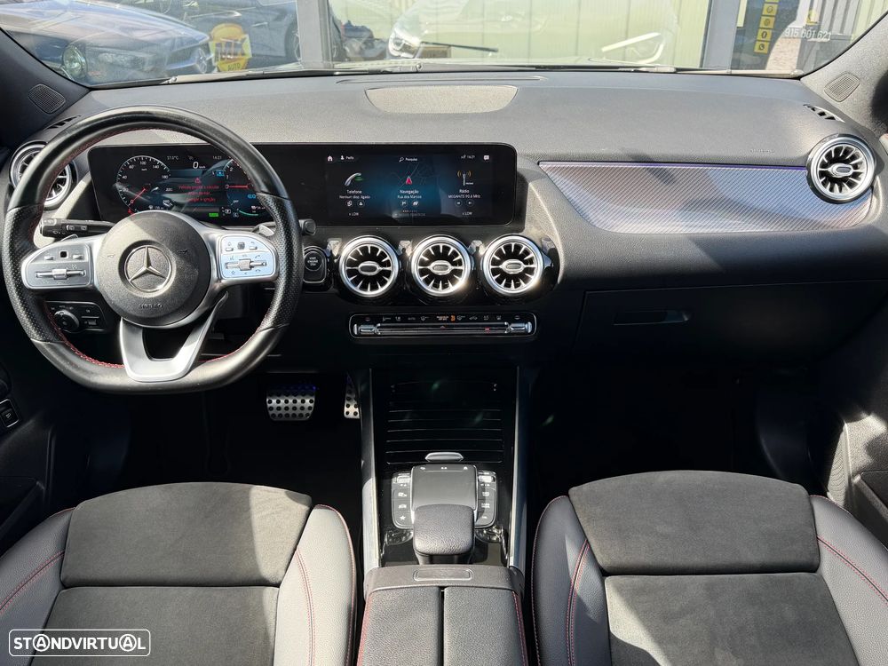 Mercedes-Benz GLA 250 e 8G-DCT AMG Line - 12