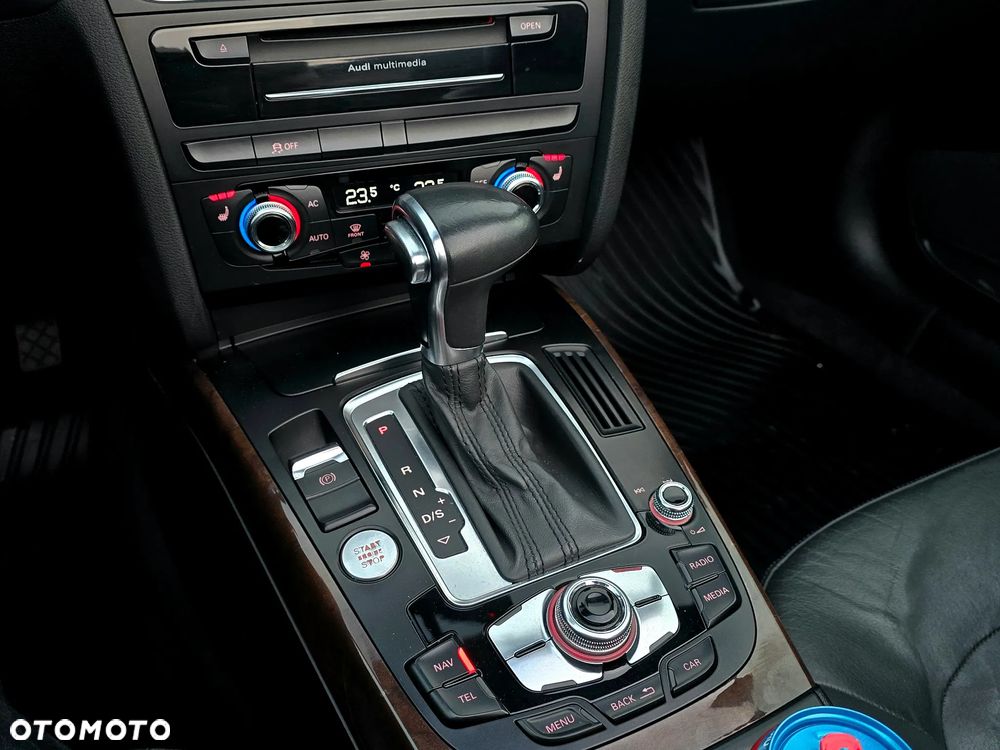 Audi A5 Cabrio 2.0 TFSI quattro S tronic - 17