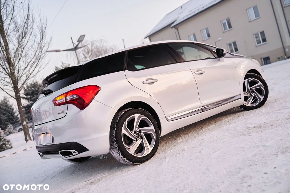 DS Automobiles DS 5 - 11