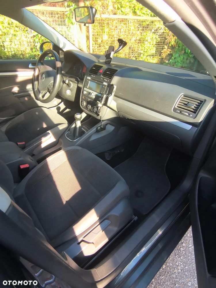 Volkswagen Jetta 1.9 TDI Comfortline - 14