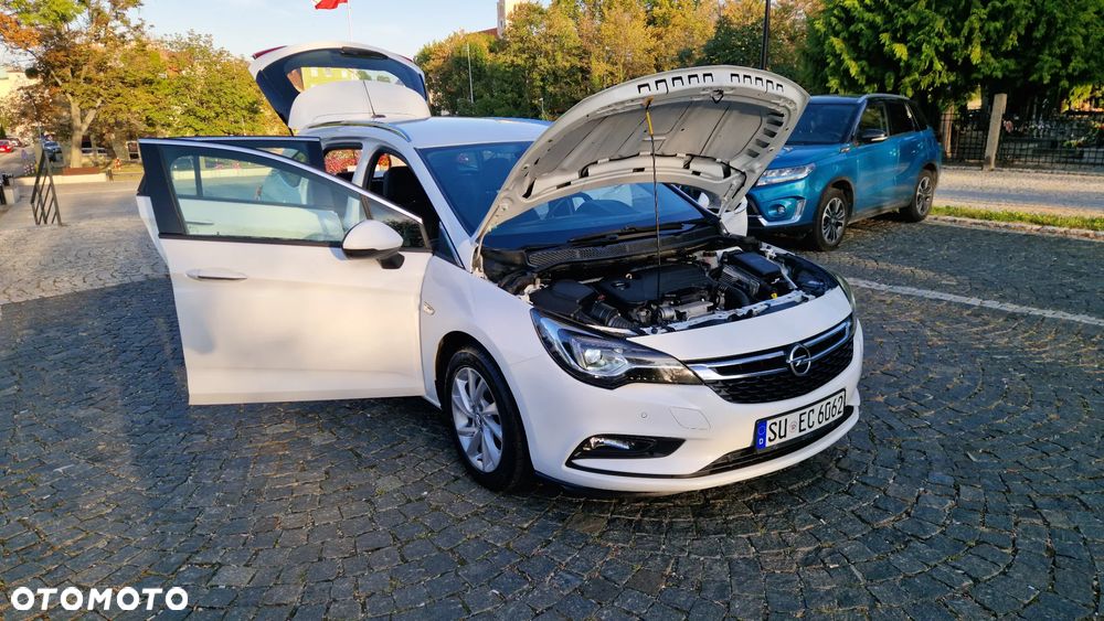Opel Astra 1.4 Turbo Edition Sport - 11