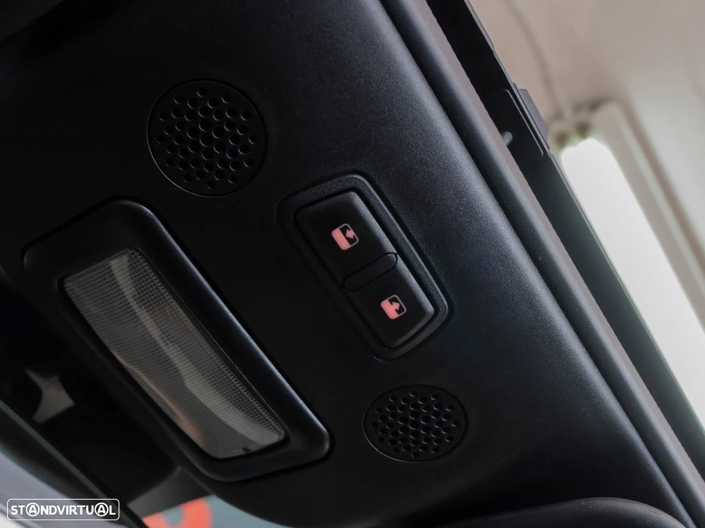 Fiat 500C 1.0 Hybrid - 27