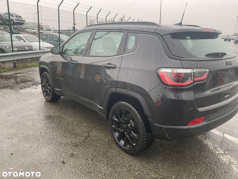 Jeep Compass 1.3 TMair Limited FWD S&S DDCT - 4