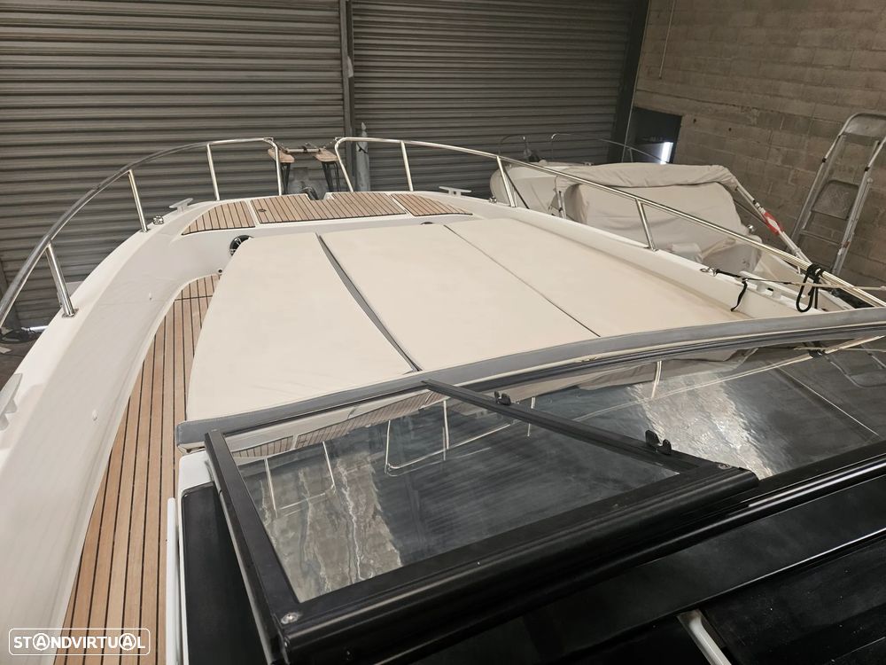 Beneteau FLYER 10 2x350 YAMAHA V8 5.3L - 13