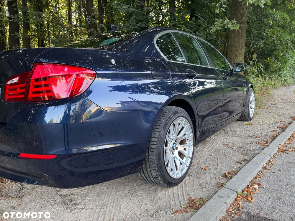 BMW Seria 5 520d - 11