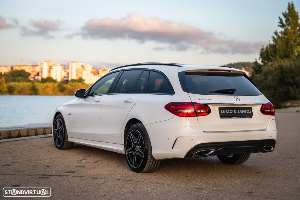 Mercedes-Benz C 300 de T 9G-TRONIC AMG Line - 52