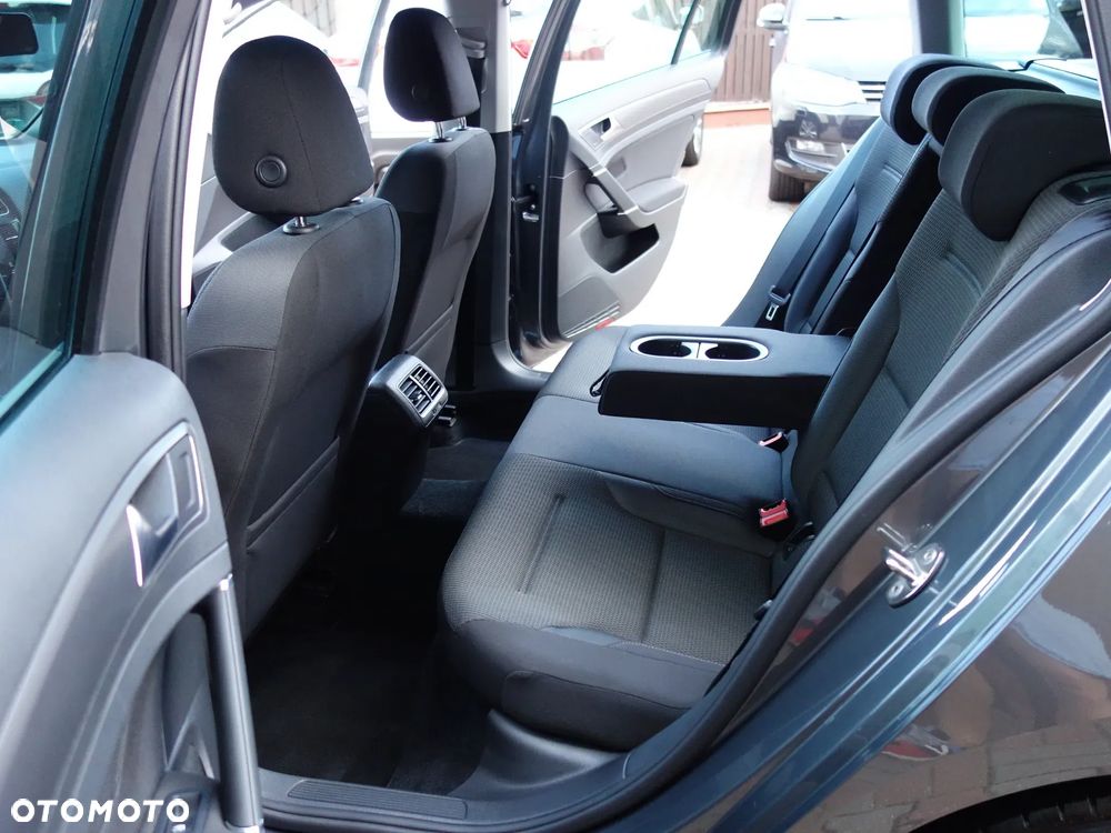 Volkswagen Golf 1.5 TSI ACT OPF Comfortline - 24