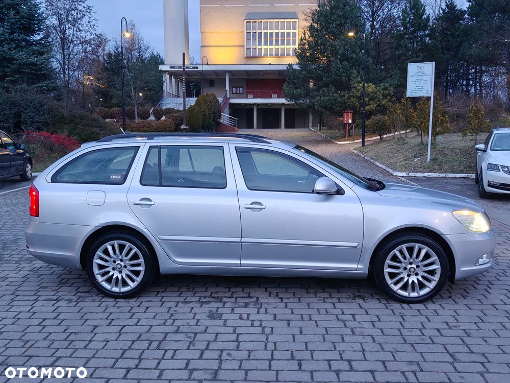 Skoda Octavia 1.8 TSI 4x4 Laurin & Klement - 5