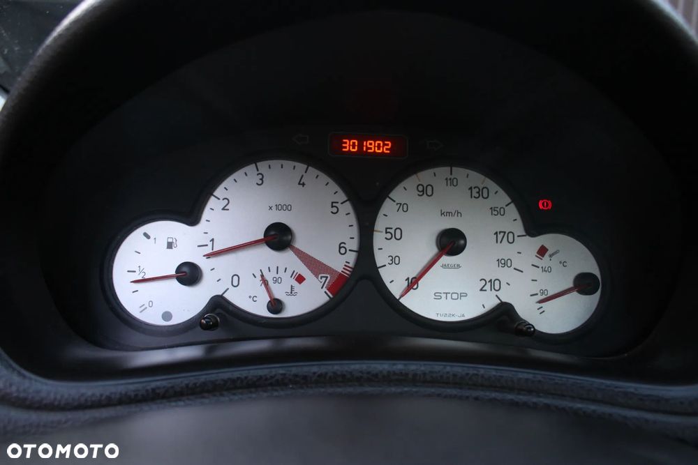 Peugeot 206 CC 1.6 - 1