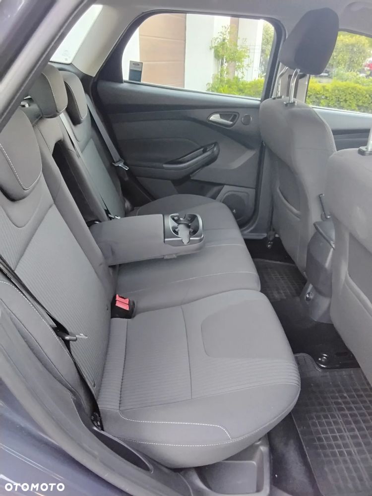 Ford Focus 1.6 Titanium - 6