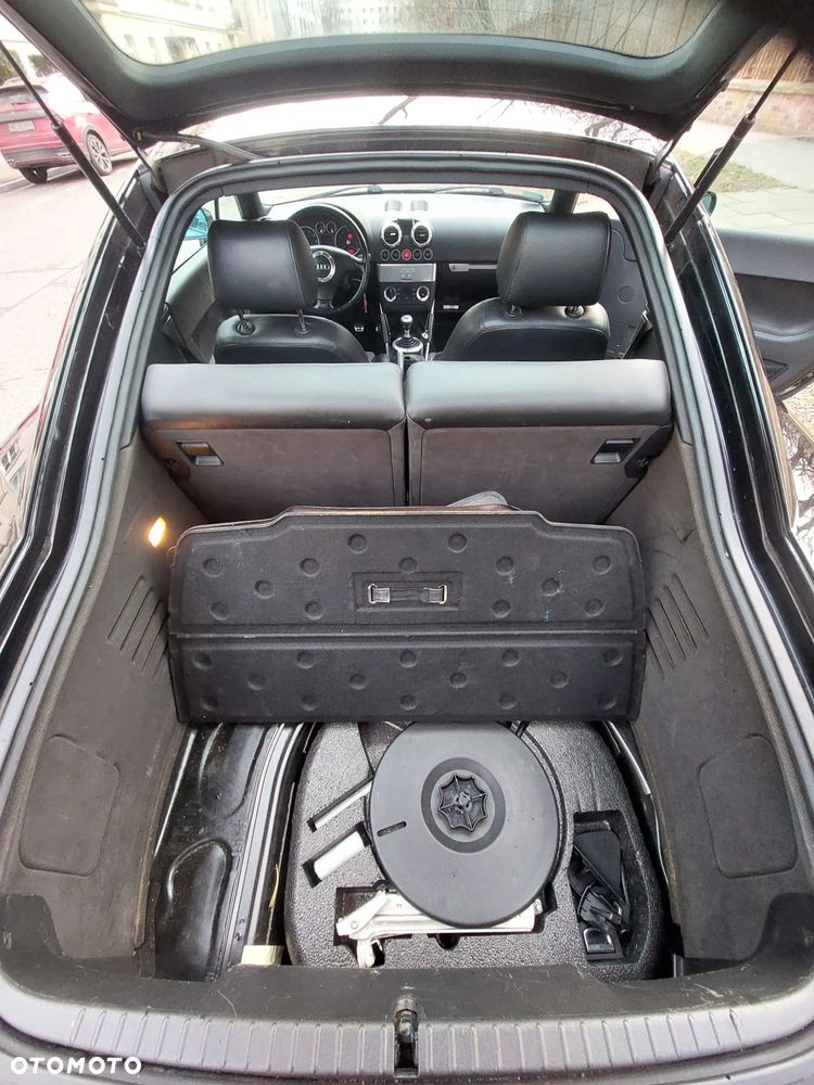 Audi TT Coupé 1.8T - 15