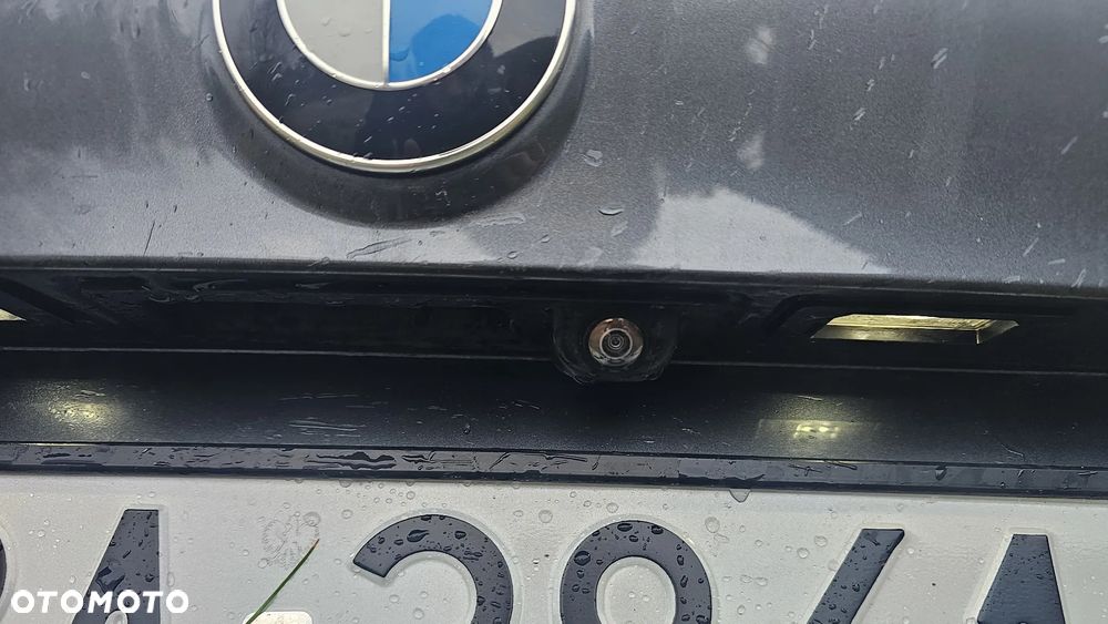 BMW X1 sDrive18d Advantage - 12