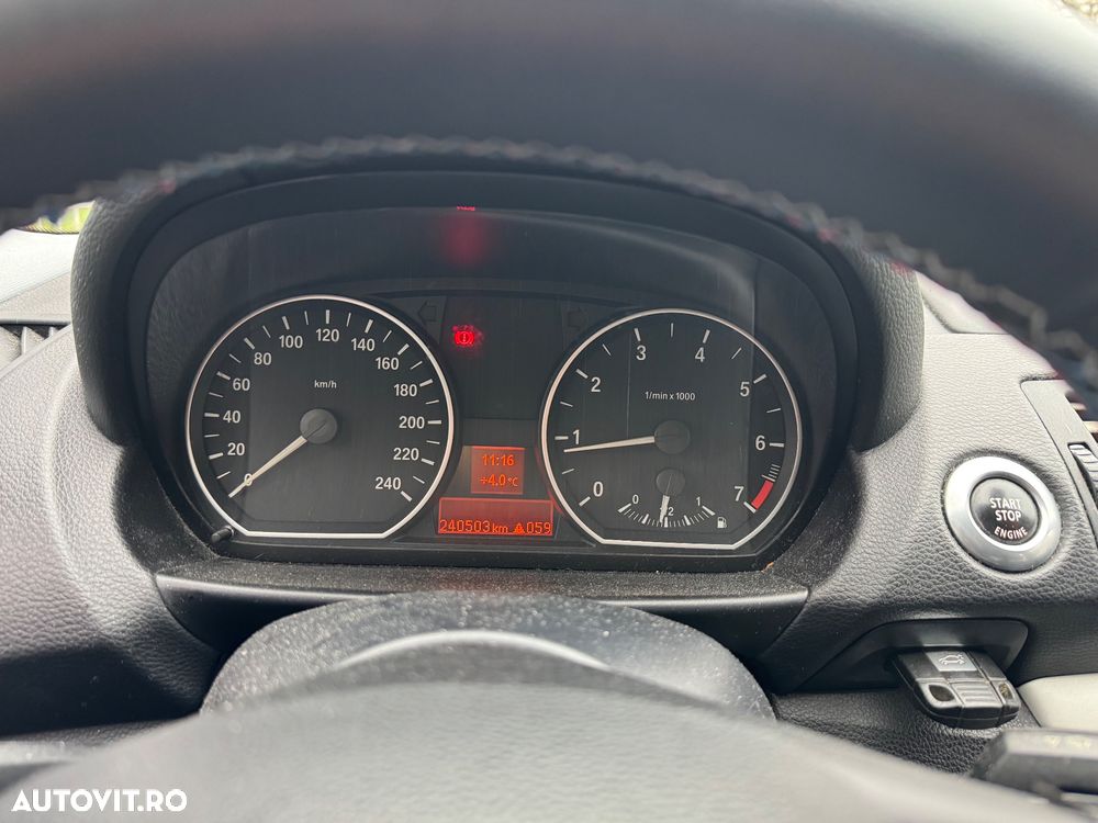 BMW Seria 1 118i - 5