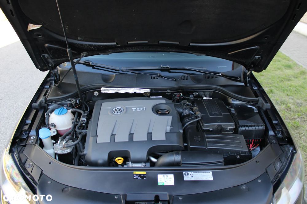 Volkswagen Passat 1.6 TDI BlueMotion - 38