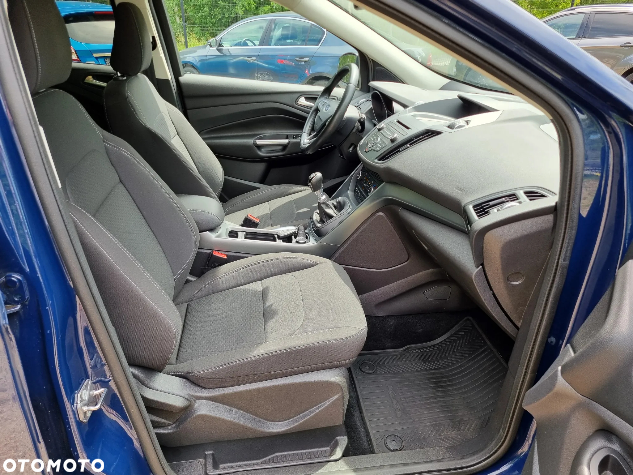Ford Kuga 1.5 EcoBoost 2x4 Trend - 20