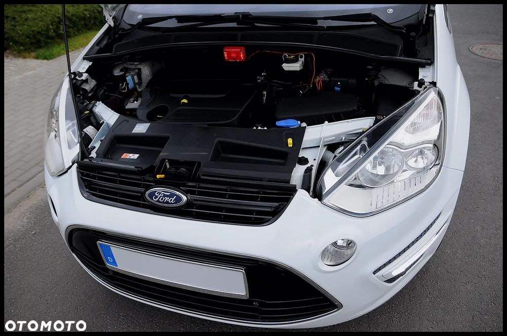Ford S-Max 2.0 TDCi DPF Titanium - 28