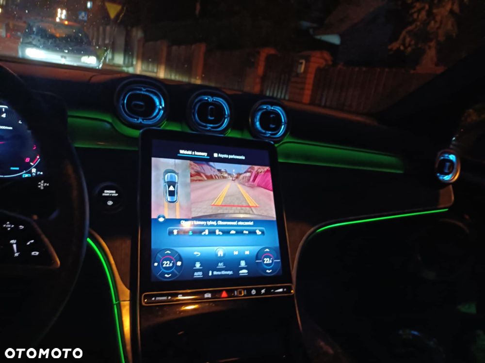 Mercedes-Benz GLC - 25