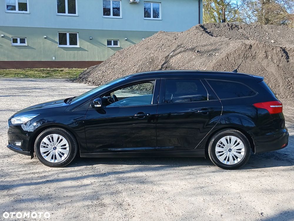 Ford Focus 1.0 EcoBoost STart-Stopp-System TITANIUM - 5