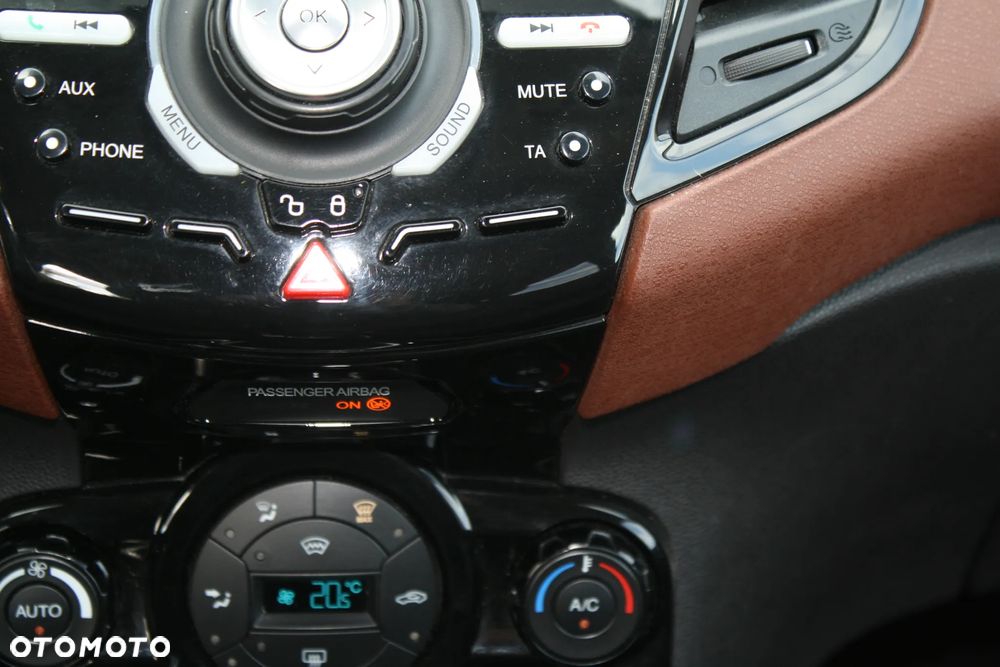 Ford Fiesta 1.0 EcoBoost STart-Stop ST-LINE - 16