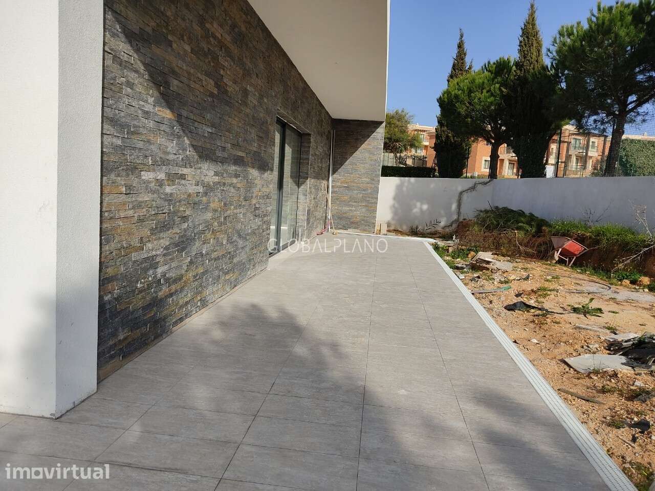 Moradia V3 em construção em Carvoeiro - Grande imagem: 4/17