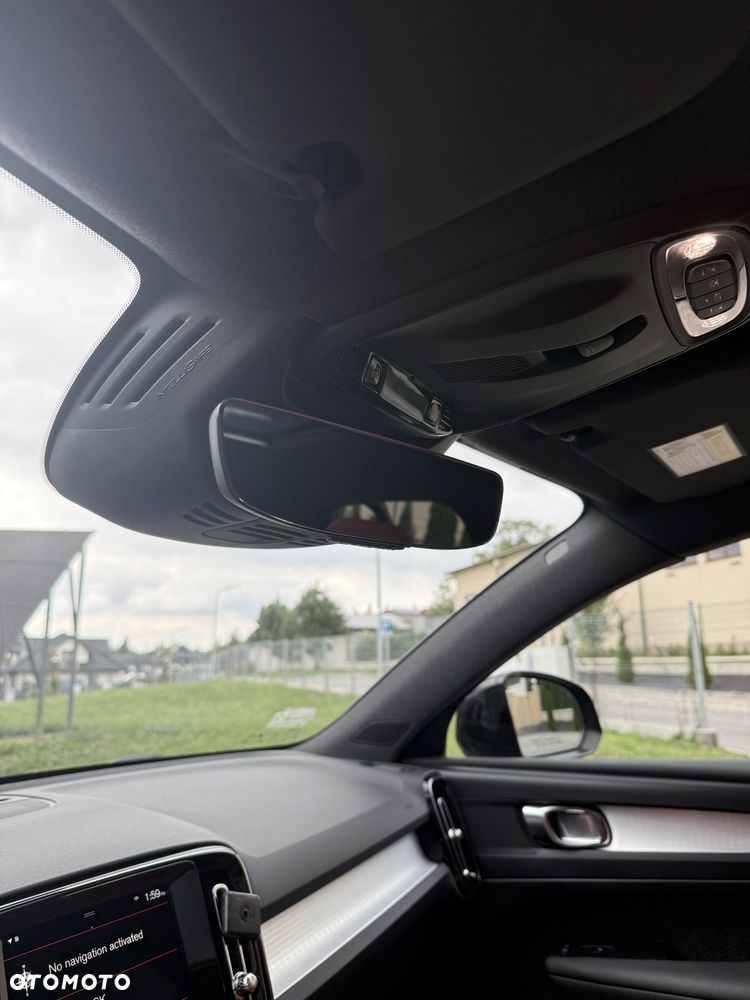 Volvo XC 40 T5 AWD Geartronic Momentum - 8