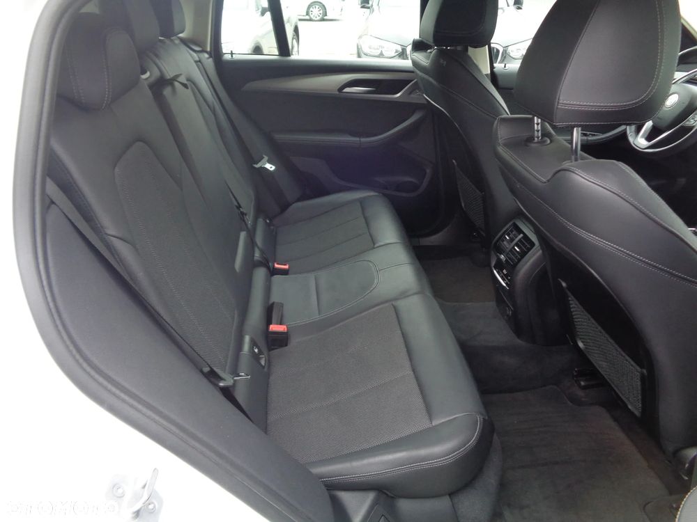 BMW X4 xDrive20d Business Edition sport - 25