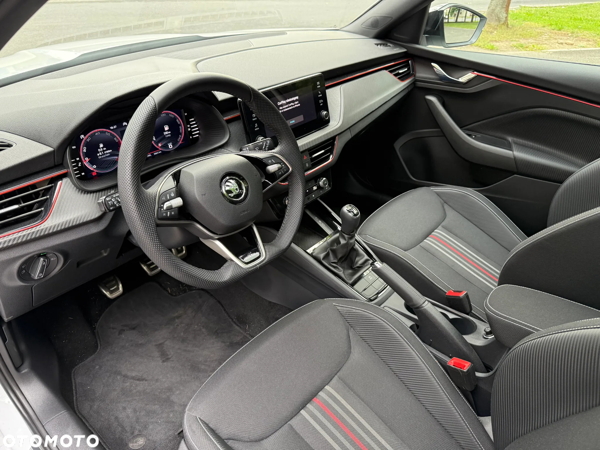 Skoda Kamiq 1.5 TSI Monte Carlo - 13